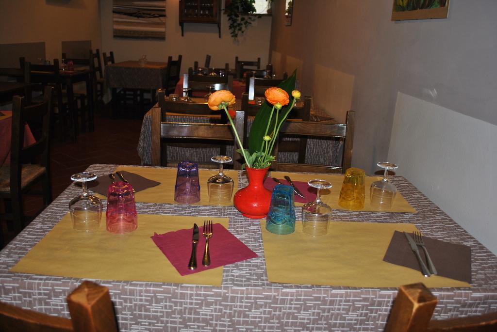 Il Gatto E La Volpe Hotel Gambassi Terme Kamer foto